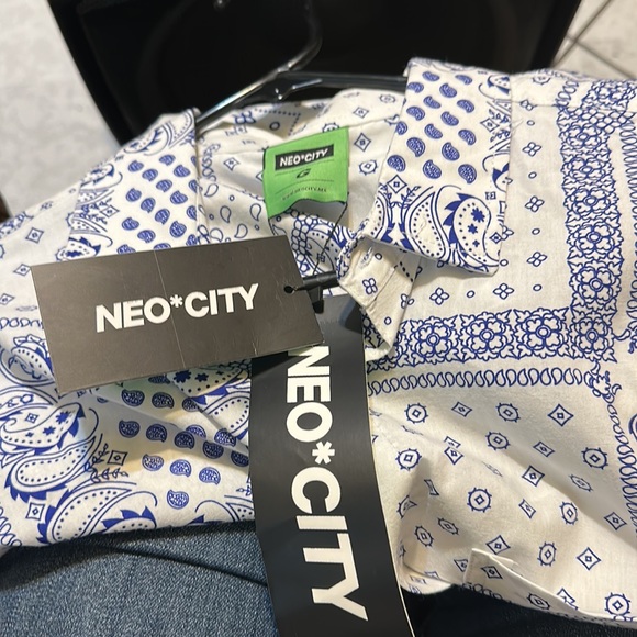 Shirt - Picture 3 of 3